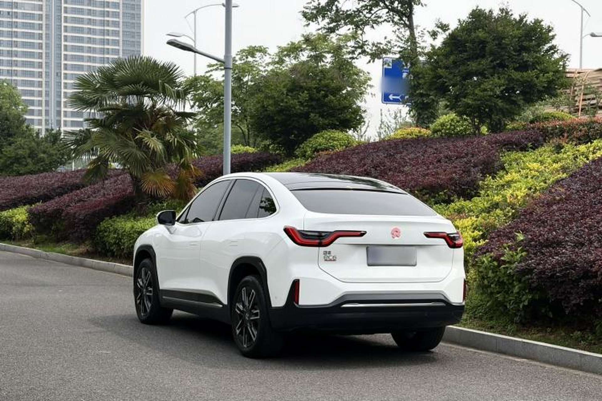 Used Nio EC6 2022 75 kWh Performance Version Exterior 6