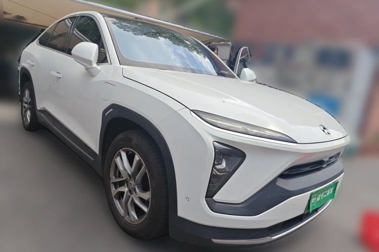 Used Nio EC6 2022 75 kWh Sport Edition Front Right 45 Deg