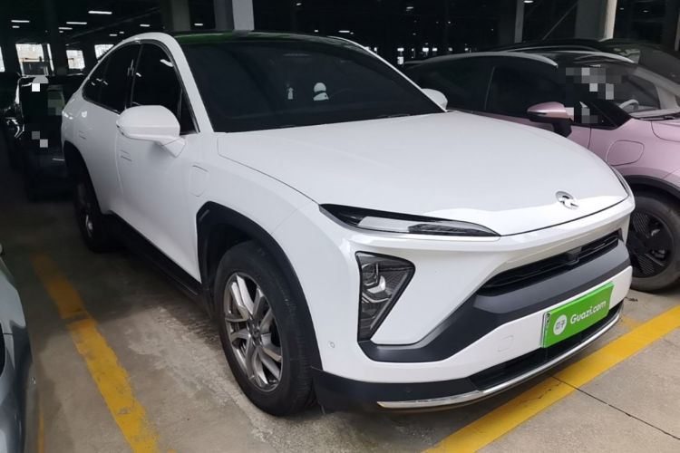 Used Nio EC6 2022 75 kWh Sport Edition Front Right 45 Deg