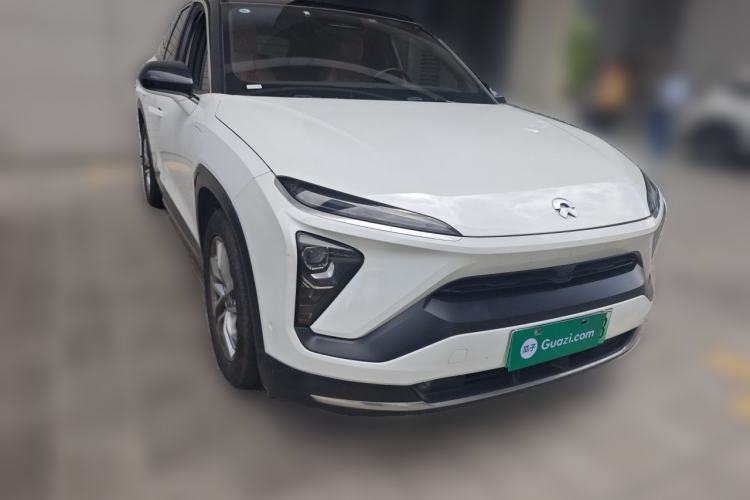 Used Nio EC6 2022 75 kWh Performance Version Front Right 45 Deg