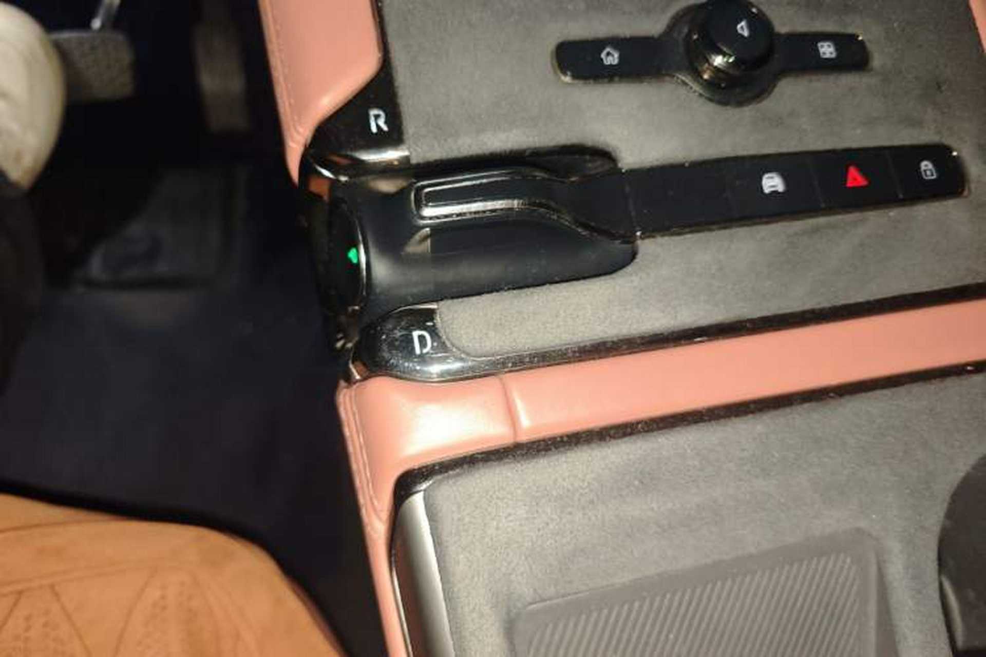 Used Nio EC6 2022 75 kWh Sport Edition Gear Lever