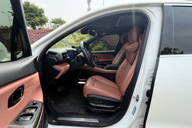 Used Nio EC6 2022 75 kWh Performance Version Interior 2