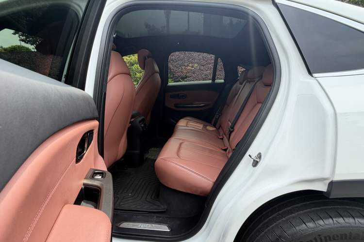 Used Nio EC6 2022 75 kWh Performance Version Interior 4