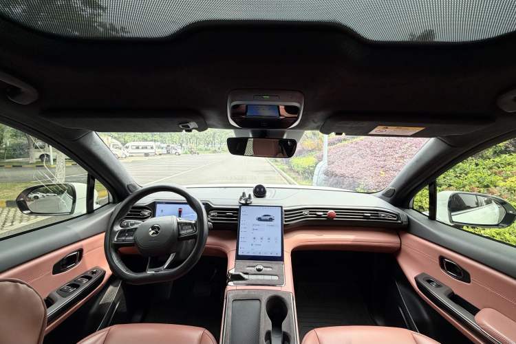 Used Nio EC6 2022 75 kWh Performance Version Interior 7