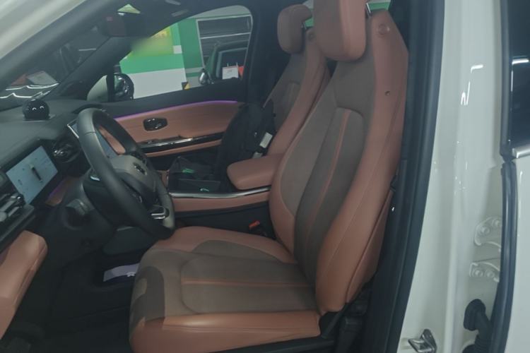 Used Nio EC6 2022 75 kWh Sport Edition Left Front Seat