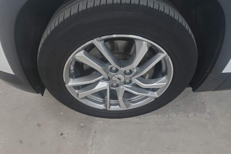 Used Nio EC6 2022 75 kWh Sport Edition Left Front Wheel Hub