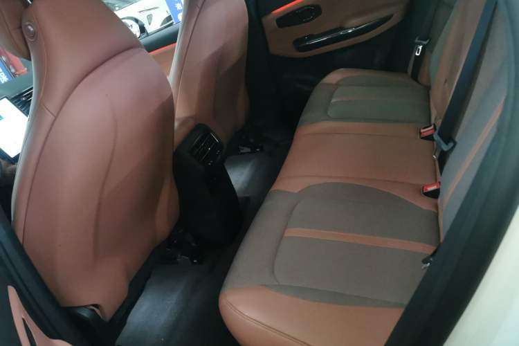 Used Nio EC6 2022 75 kWh Sport Edition Left Rear Seat