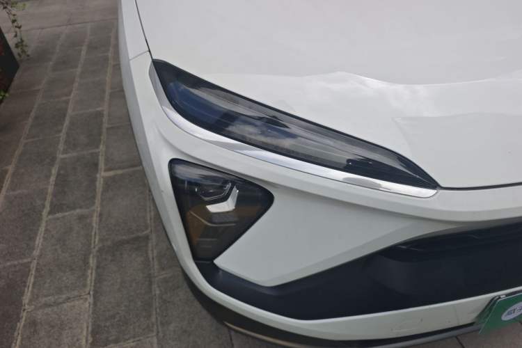 Used Nio EC6 2022 75 kWh Performance Version Right Front Headlight