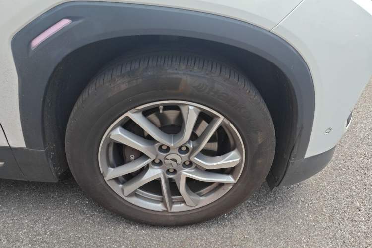 Used Nio EC6 2022 75 kWh Sport Edition Right Front Wheel Hub