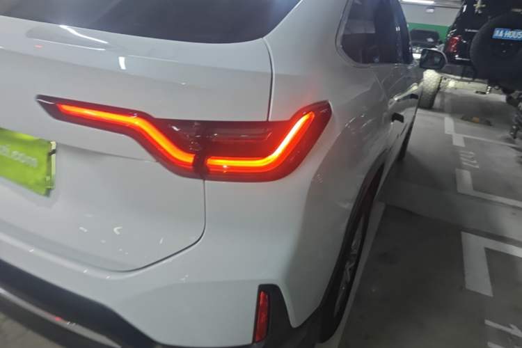 Used Nio EC6 2022 75 kWh Sport Edition Right Rear Taillight