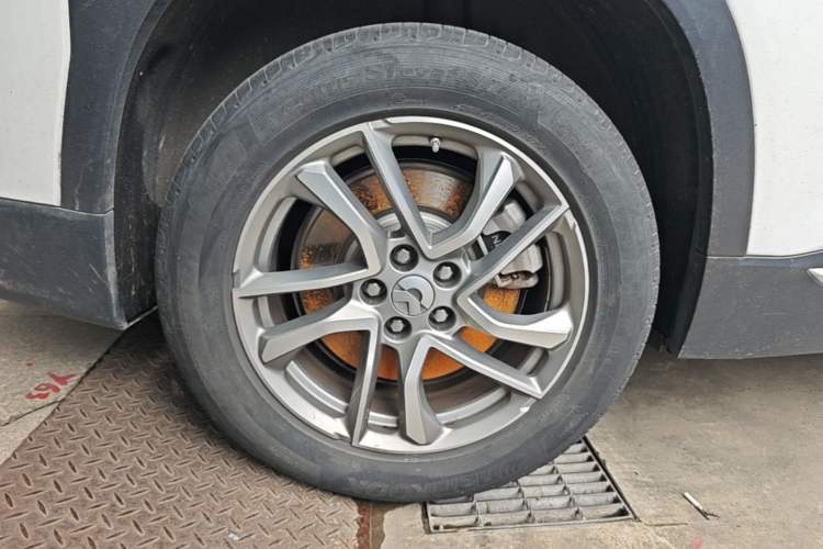 Used Nio EC6 2022 75 kWh Sport Edition Right Rear Wheel Hub