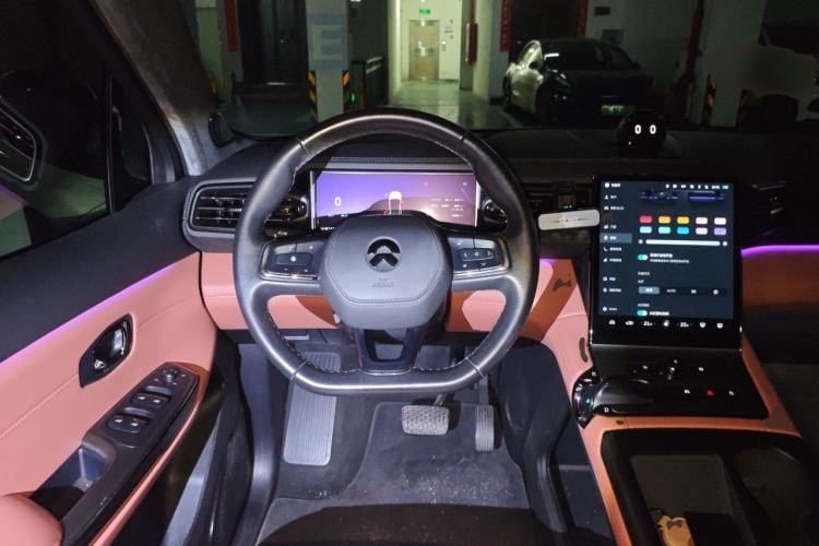 Used Nio EC6 2022 75 kWh Performance Version Steering Wheel