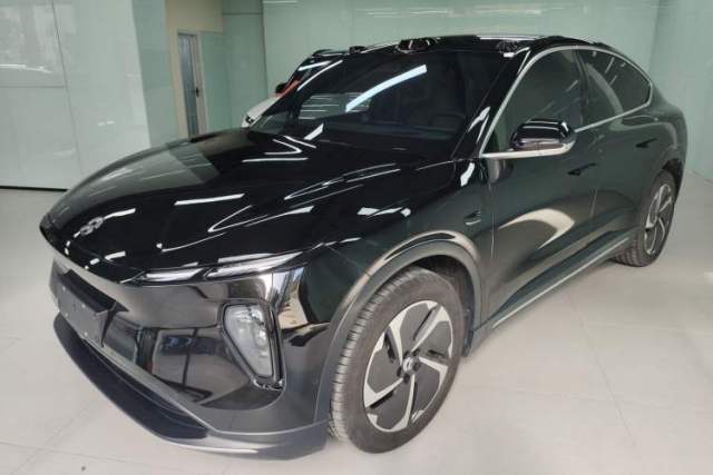 Used Nio EC6 2023 75 kWh