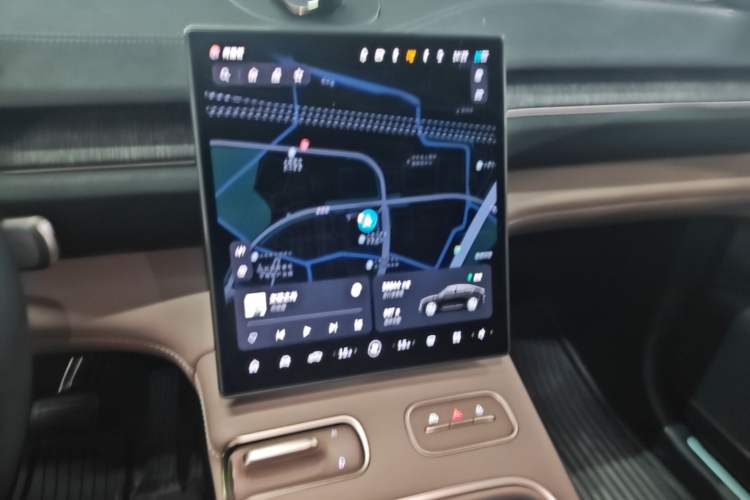 Used Nio EC6 2023 75 kWh Audio And AC Panel