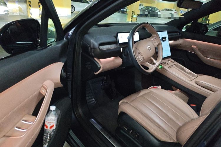 Used Nio EC6 2023 75 kWh Driver Seat