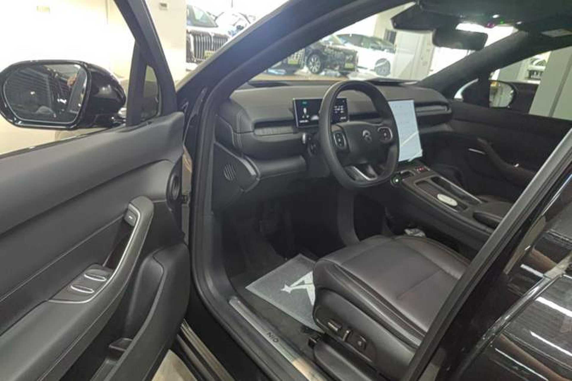Used Nio EC6 2023 75 kWh Driver Seat