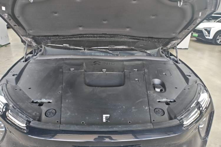 Used Nio EC6 2023 75 kWh Engine Bay