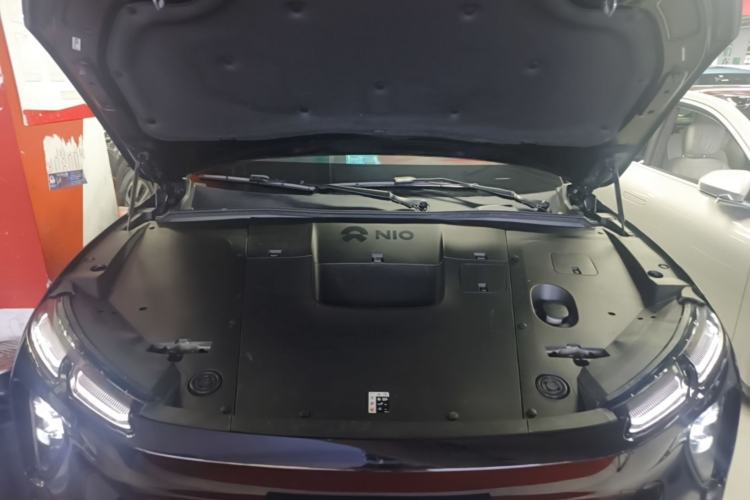 Used Nio EC6 2023 75 kWh Engine Bay