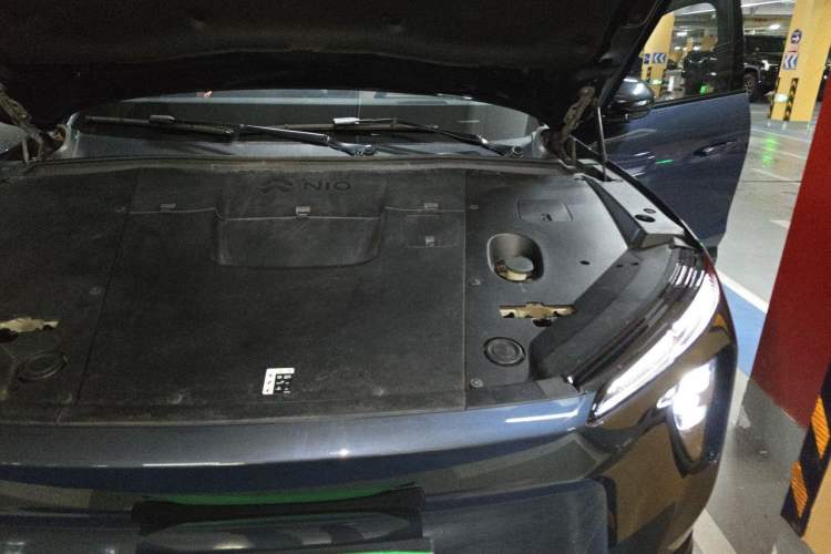 Used Nio EC6 2023 75 kWh Engine Bay Left