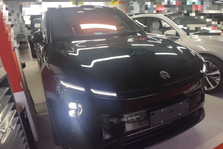 Used Nio EC6 2023 75 kWh Exterior 1