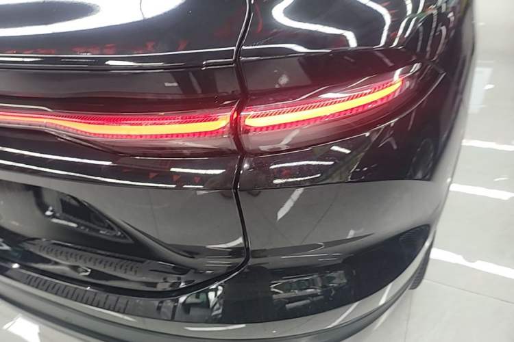 Used Nio EC6 2023 75 kWh Exterior 3