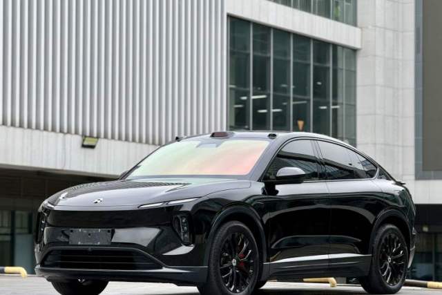 Used Nio EC6 2023 75 kWh