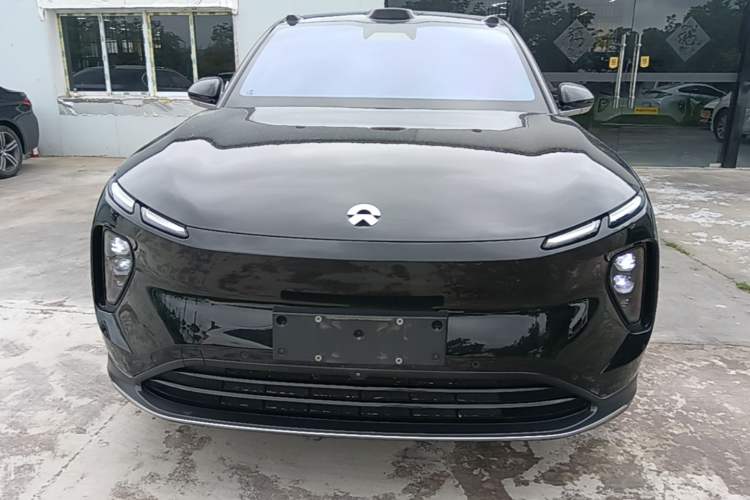 Used Nio EC6 2023 75 kWh Front
