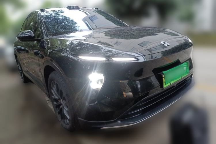Used Nio EC6 2023 75 kWh Front Right 45 Deg