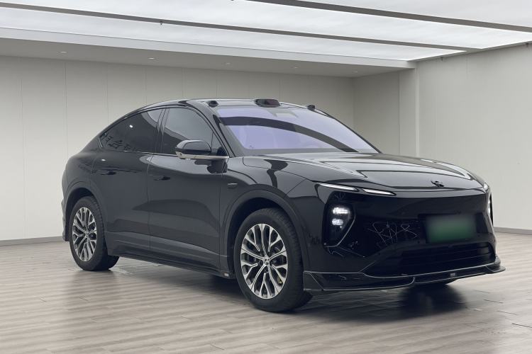 Used Nio EC6 2023 75 kWh Front Right 45 Deg