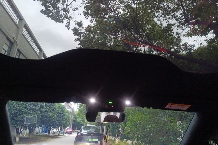 Used Nio EC6 2023 75 kWh Headliner