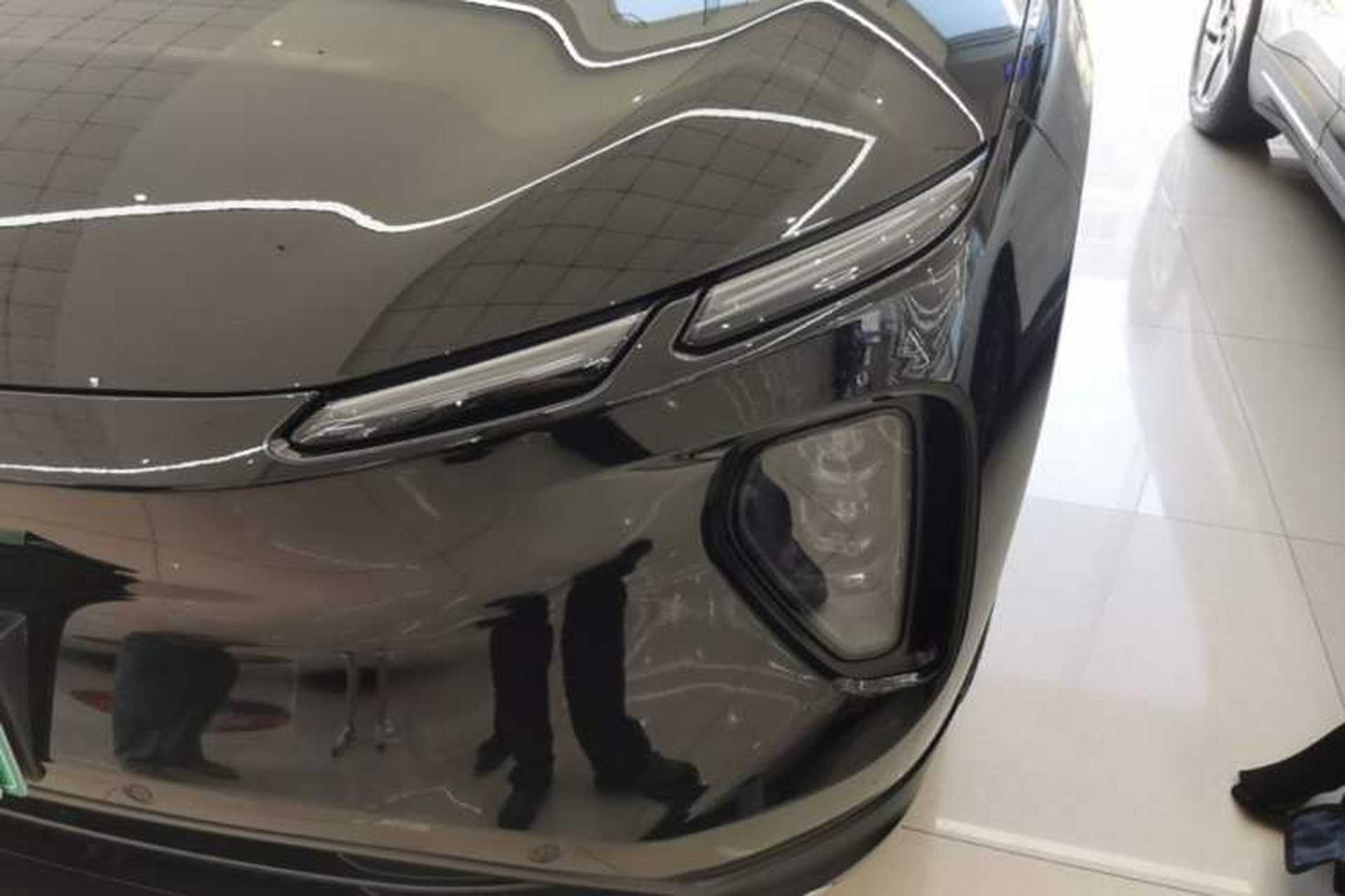 Used Nio EC6 2023 75 kWh Left Front Headlight