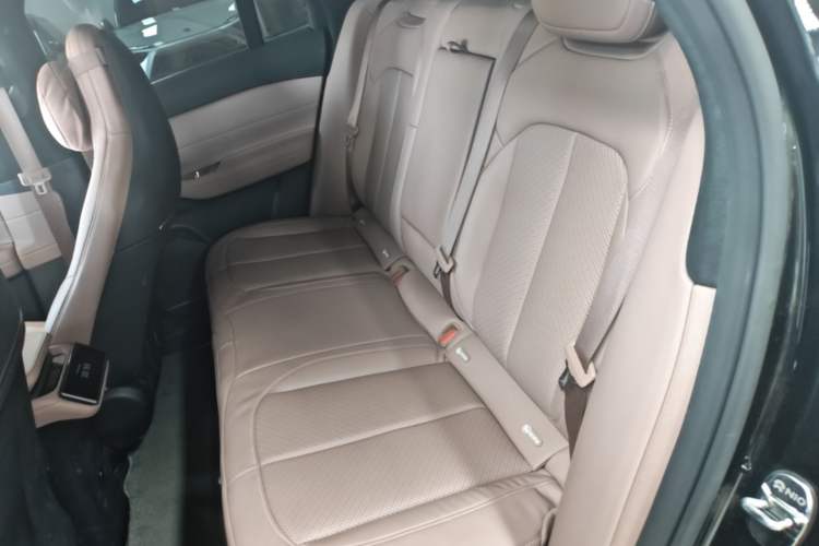 Used Nio EC6 2023 75 kWh Left Rear Seat