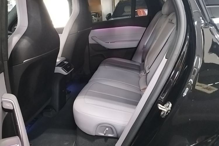 Used Nio EC6 2023 75 kWh Left Rear Seat