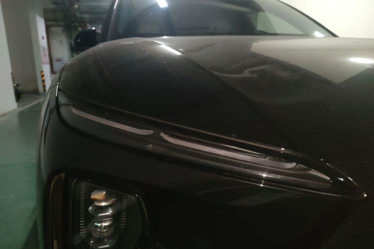 Used Nio EC6 2023 75 kWh Right Front Headlight