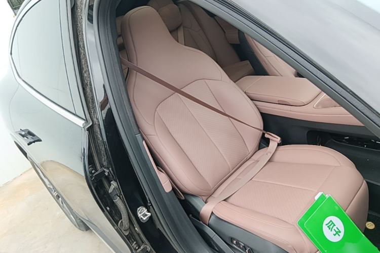 Used Nio EC6 2023 75 kWh Right Front Seat