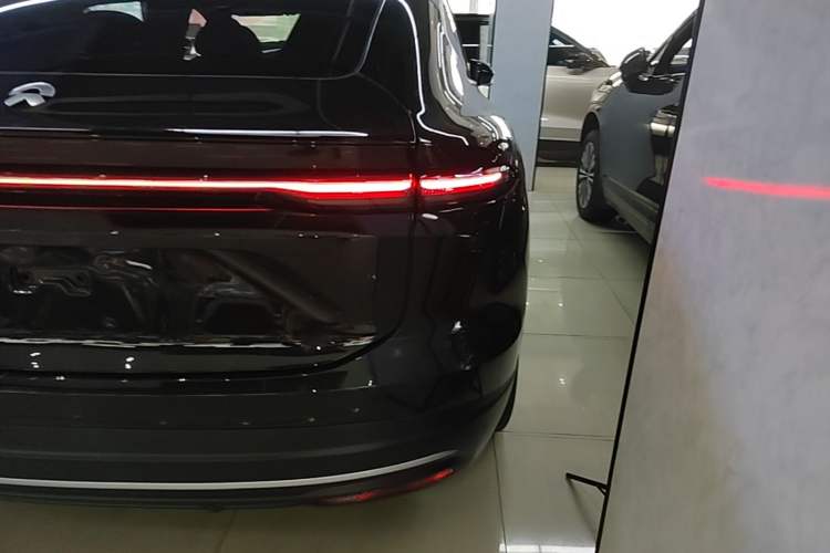 Used Nio EC6 2023 75 kWh Right Rear Taillight