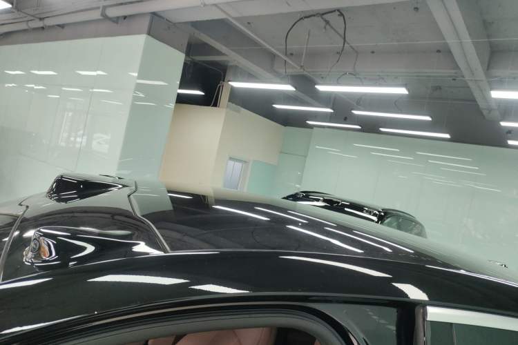 Used Nio EC6 2023 75 kWh Roof