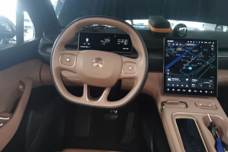 Used Nio EC6 2023 75 kWh Steering Wheel