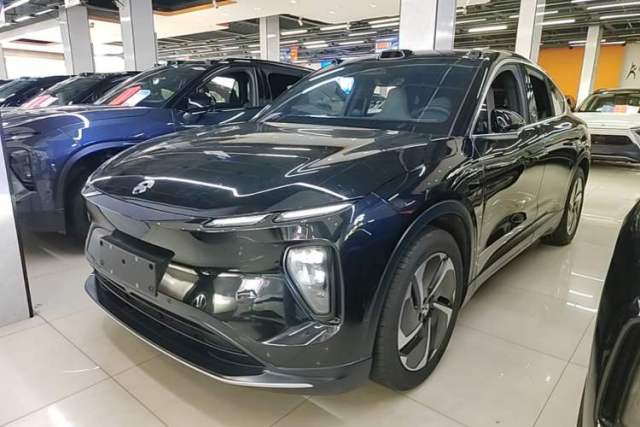 Used Nio EC6 2023 75 kWh