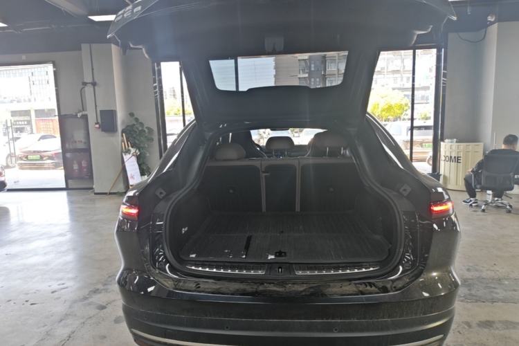 Used Nio EC6 2023 75 kWh Trunk