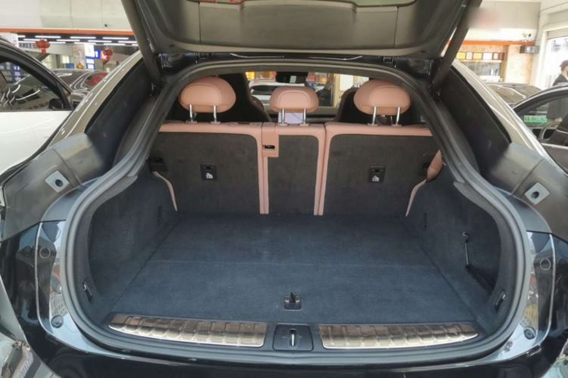 Used Nio EC6 2023 75 kWh Trunk