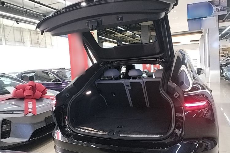 Used Nio EC6 2023 75 kWh Trunk
