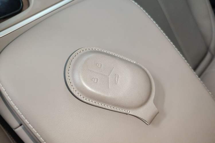 Used Nio EC6 2023 75 kWh Vehicle Key