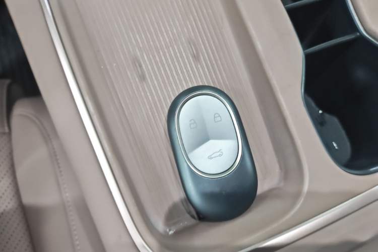 Used Nio EC6 2023 75 kWh Vehicle Key