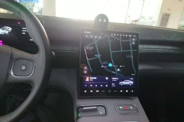 Used Nio EC6 2023 75 kWh Audio And AC Panel