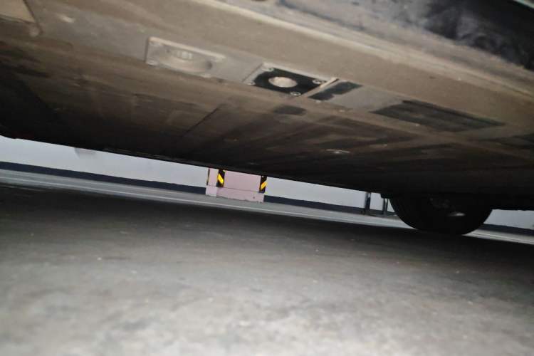 Used Nio EC6 2023 75 kWh Chassis Front Left