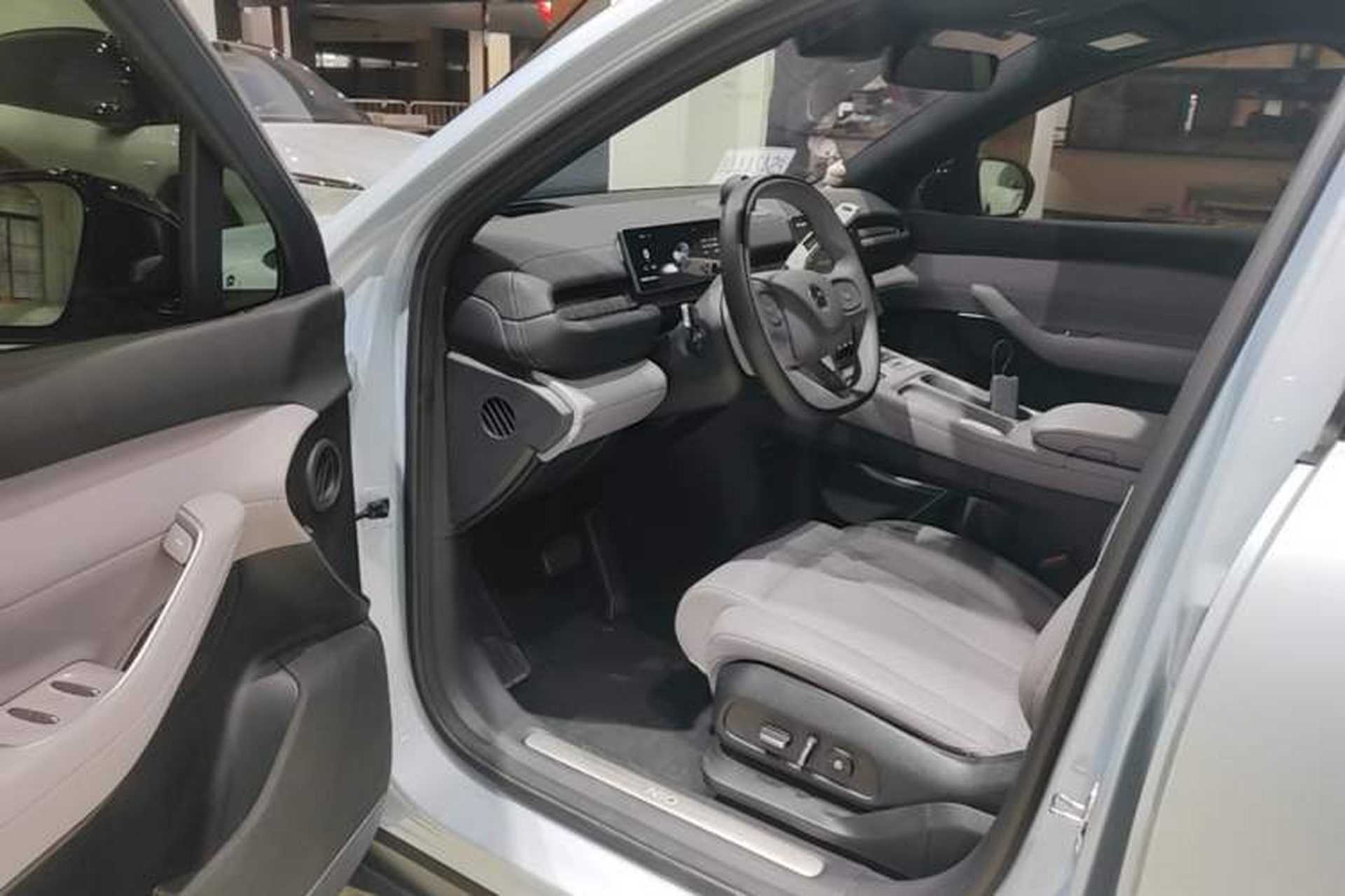 Used Nio EC6 2023 75 kWh Driver Seat