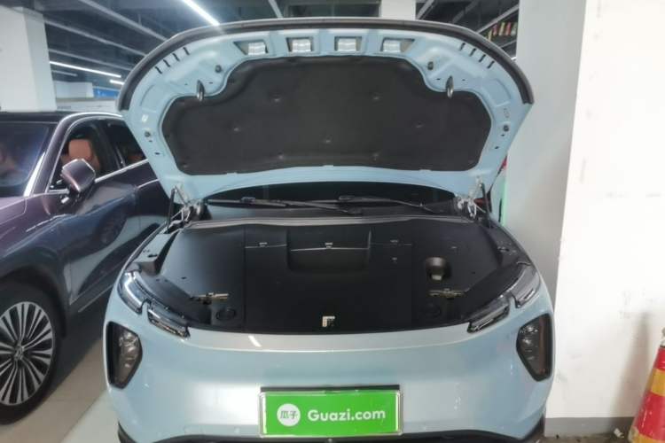 Used Nio EC6 2023 75 kWh Engine Bay