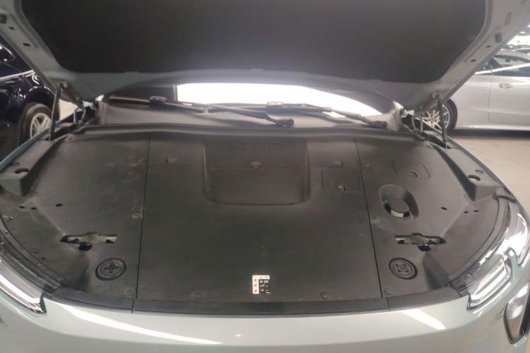 Used Nio EC6 2023 75 kWh Engine Bay