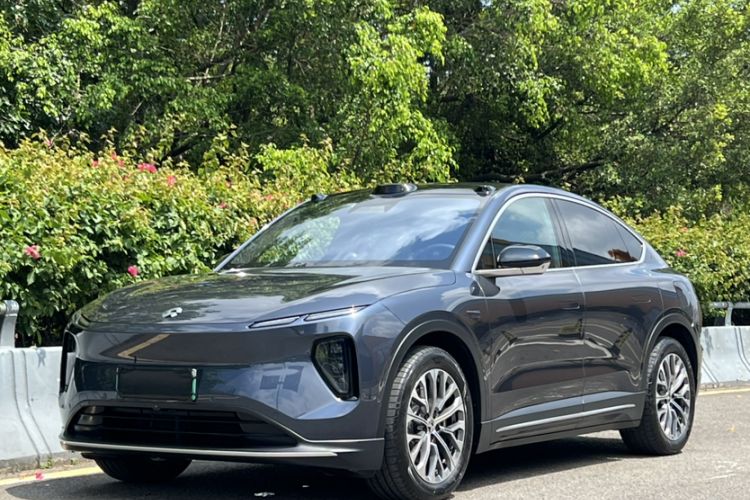 Used Nio EC6 2023 75 kWh Exterior 2